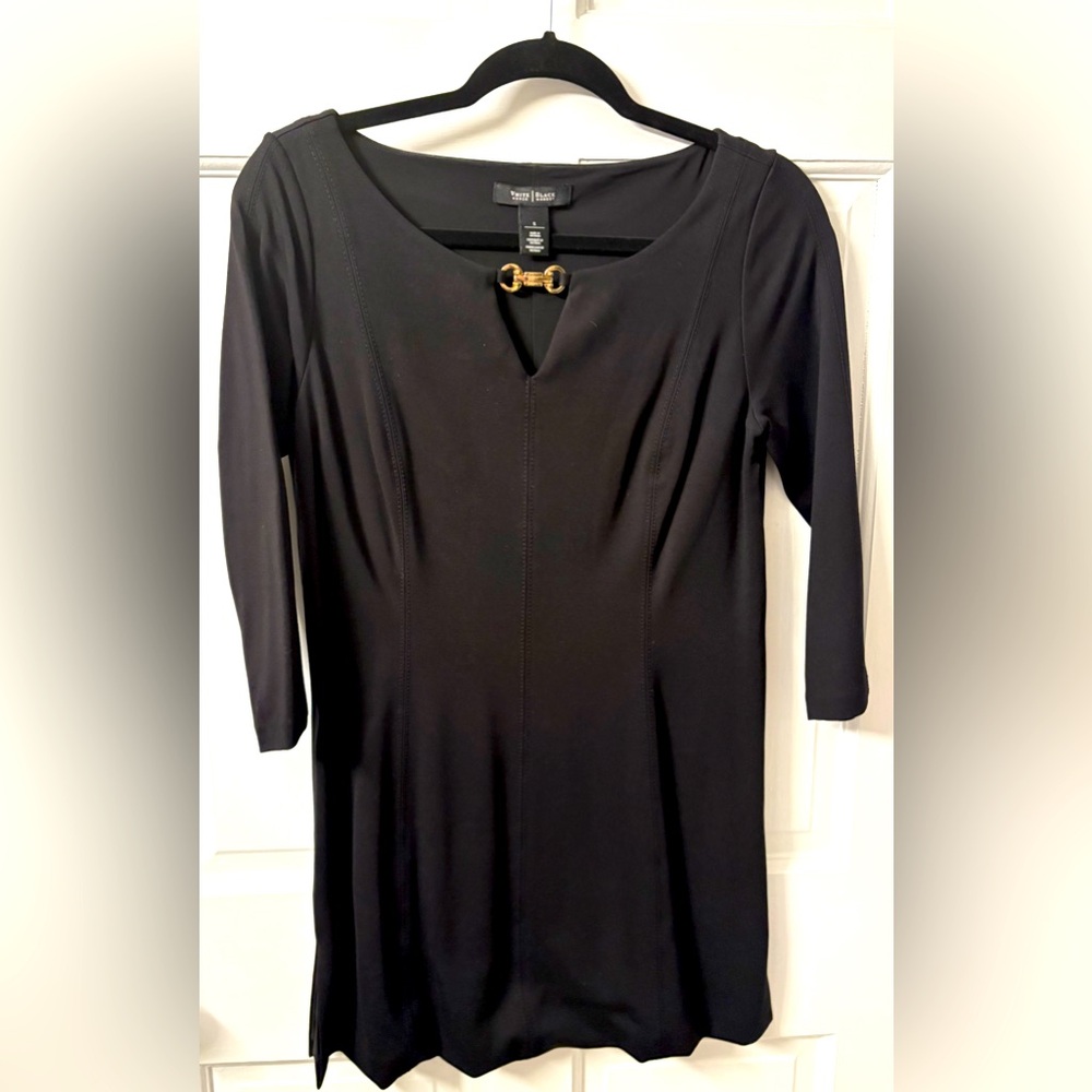 White‎ House Black Market Black Tunic with Gold Detail S